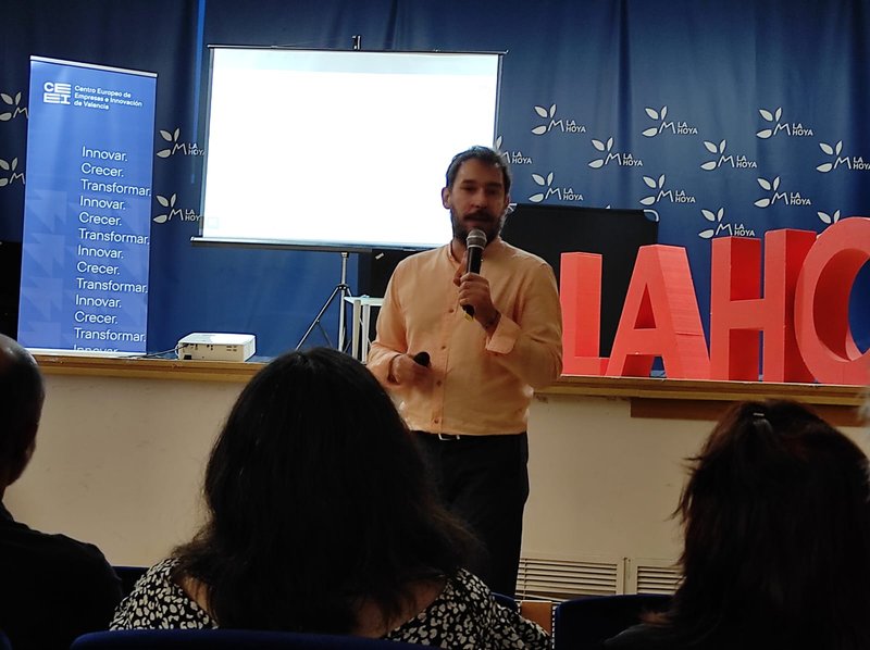 Ponencia de Ulises G�mez