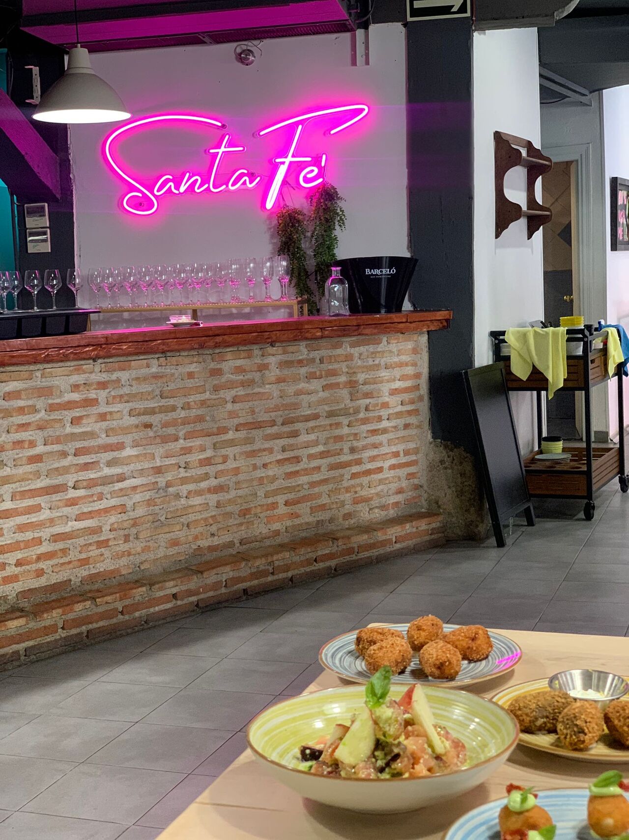 Bar Santa Fe - Futbol Sport Bar - Pizzer�a