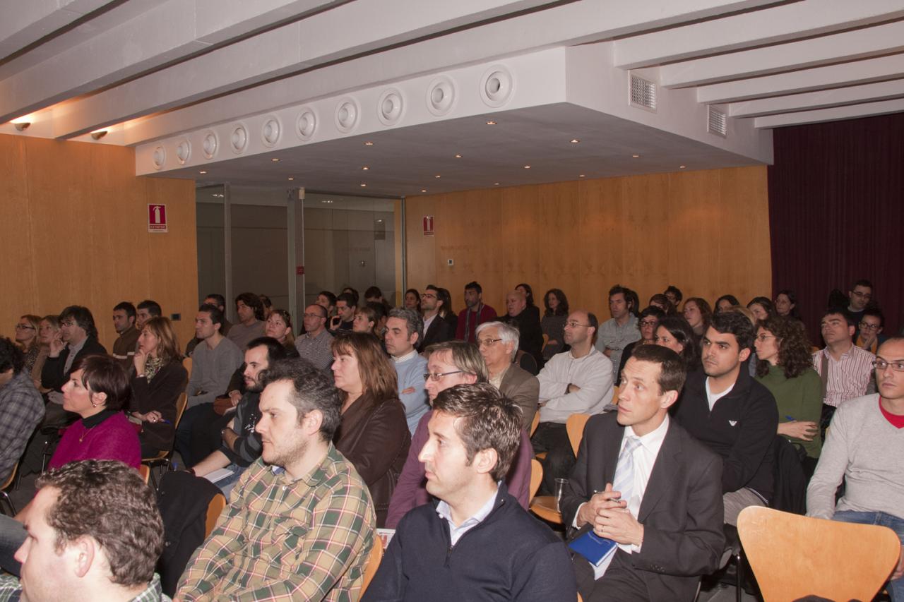 Asistentes a la jornada de gesti�n de redes sociales