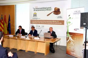 D. Diego Basco, D. Carlos Dom�nguez y D. Vicente Magro 