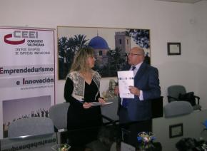 IMG Firma Convenio plataforma Unidos 8 de Marzo 03