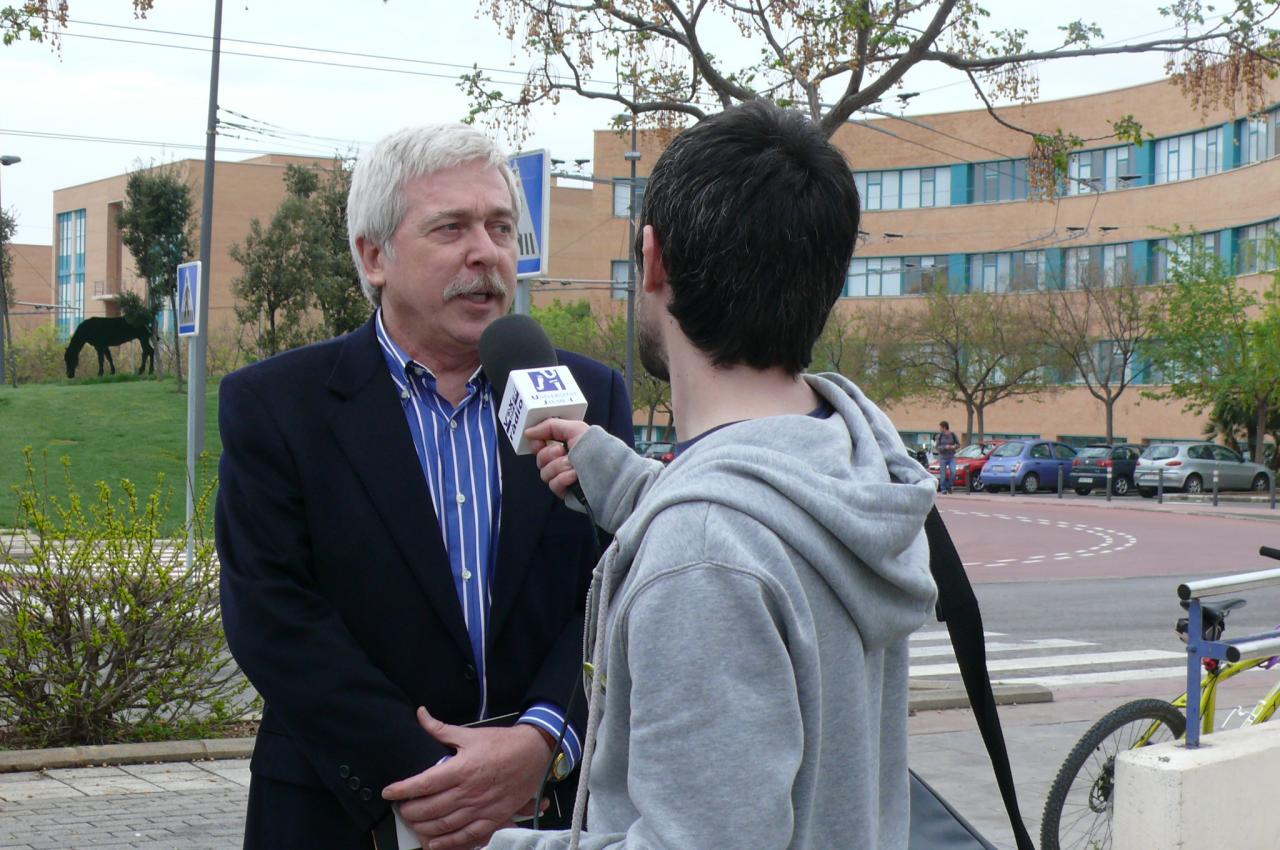 Entrevista a Salvador Gil (DPECV) en el D�a de la Persona Emprendedora de Castell�n 2010